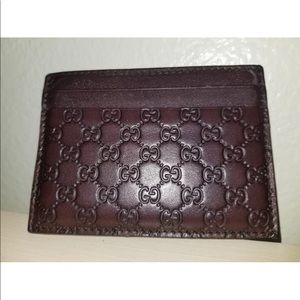 Gucci Leather Logo Embossed Credit Card Holder